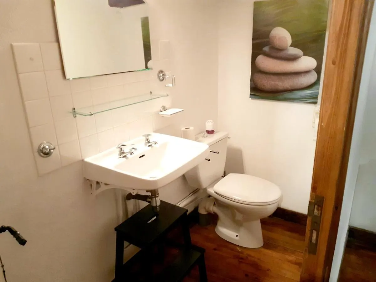 Maison De Charme Avec Jardin A Cubelles, Ideale En Famille 0*, Cubelles
